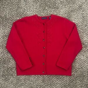 Vintage 90s Floral Embroidered Wool Button up cardigan